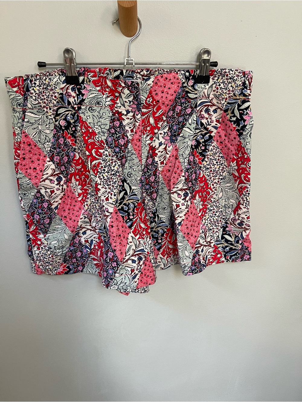 LOFT Pink & Red Patchwork Floral pleated Mini Shorts